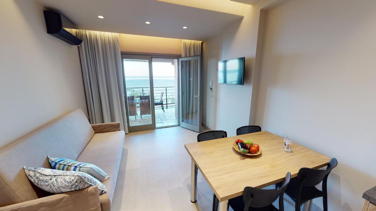 Kallia Suites- Chorefto ภายนอก รูปภาพ